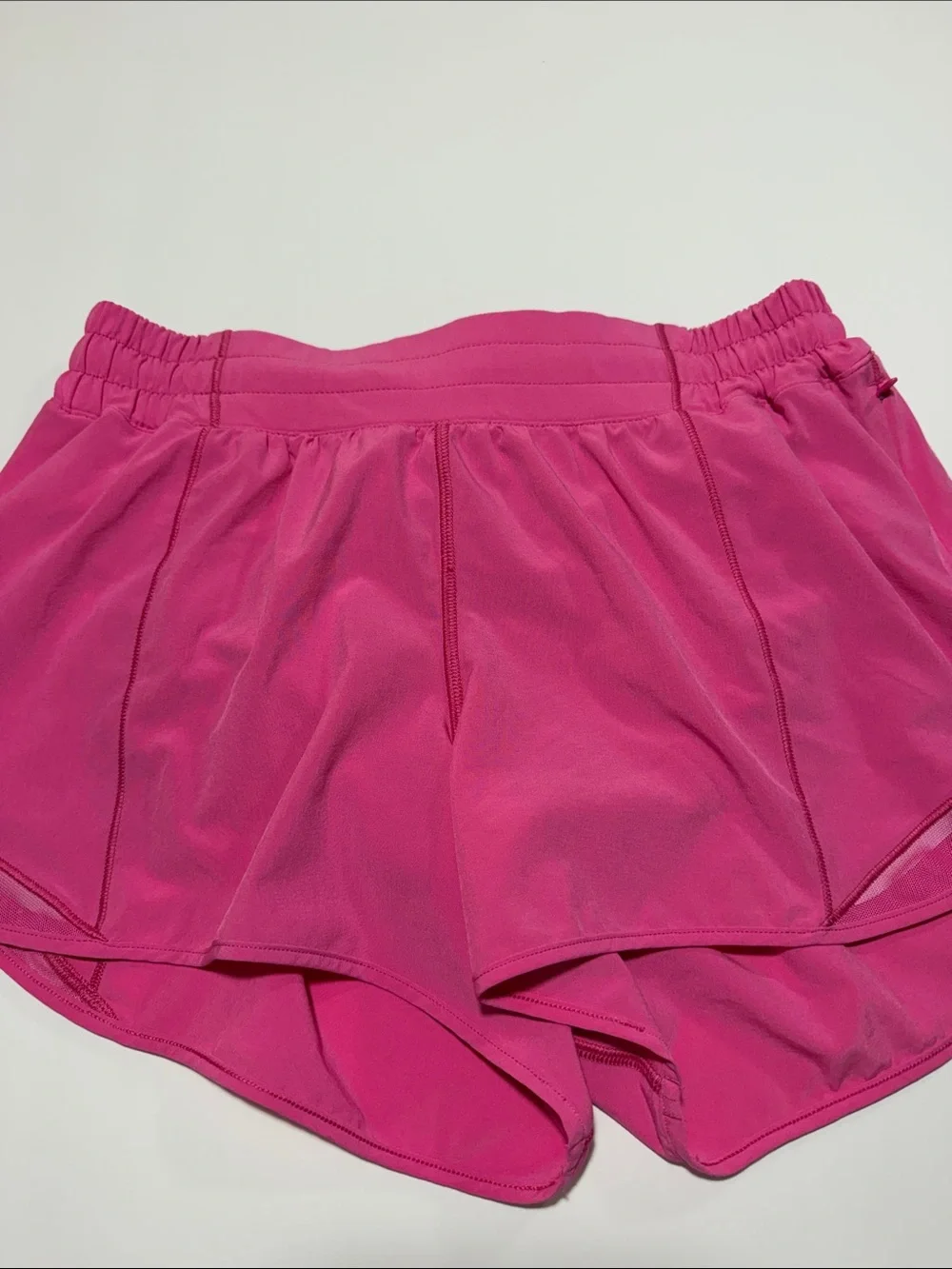 lululemon athletica Bright Hot Pink Run Shorts 8 - Picture 4 of 13